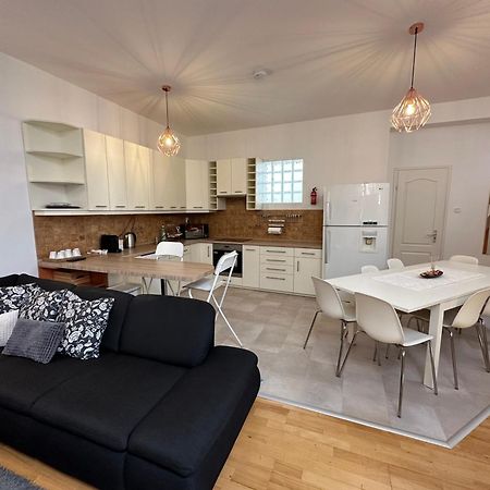Centroom Apartment Budapest Esterno foto