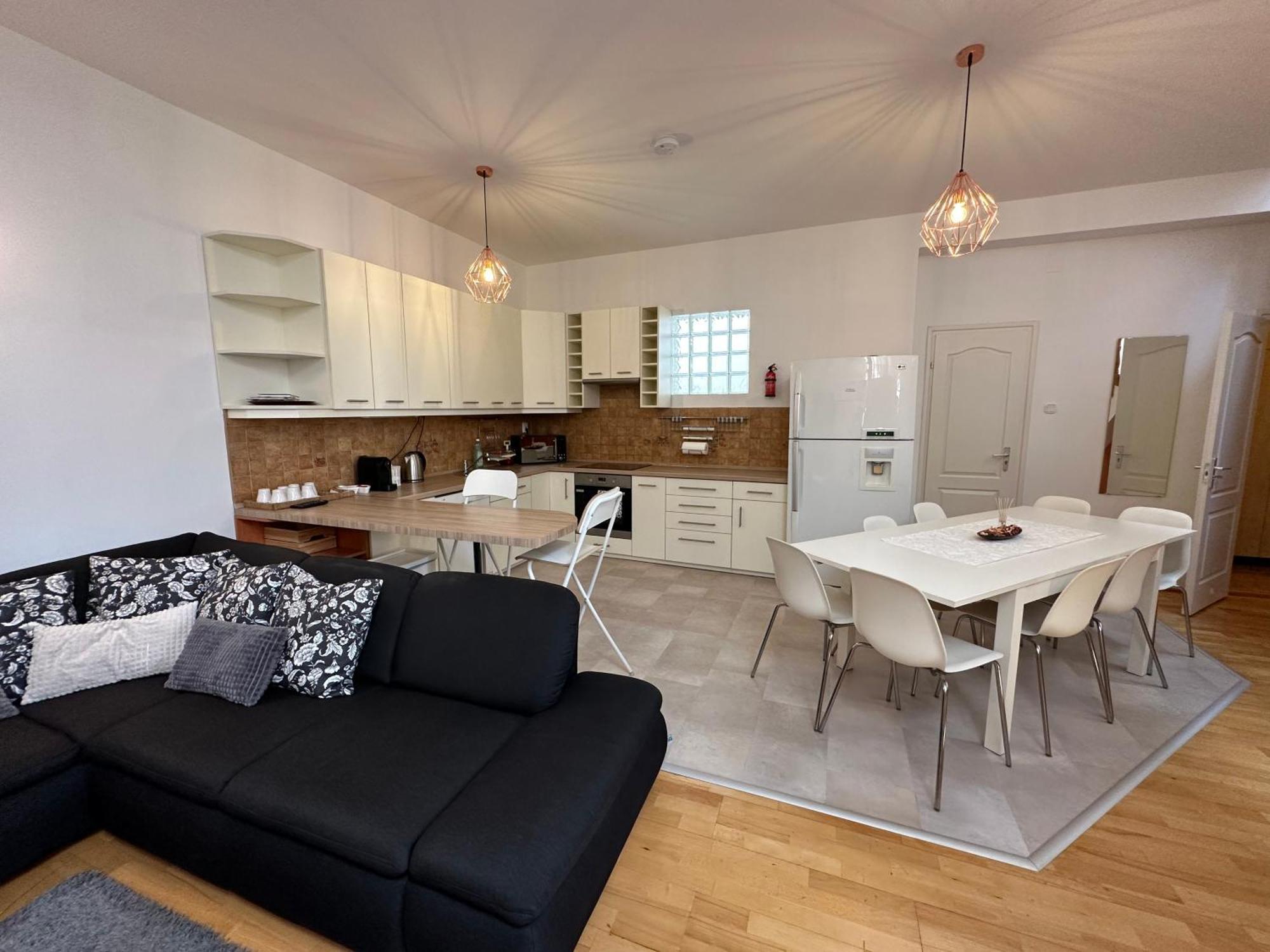 Centroom Apartment Budapest Esterno foto