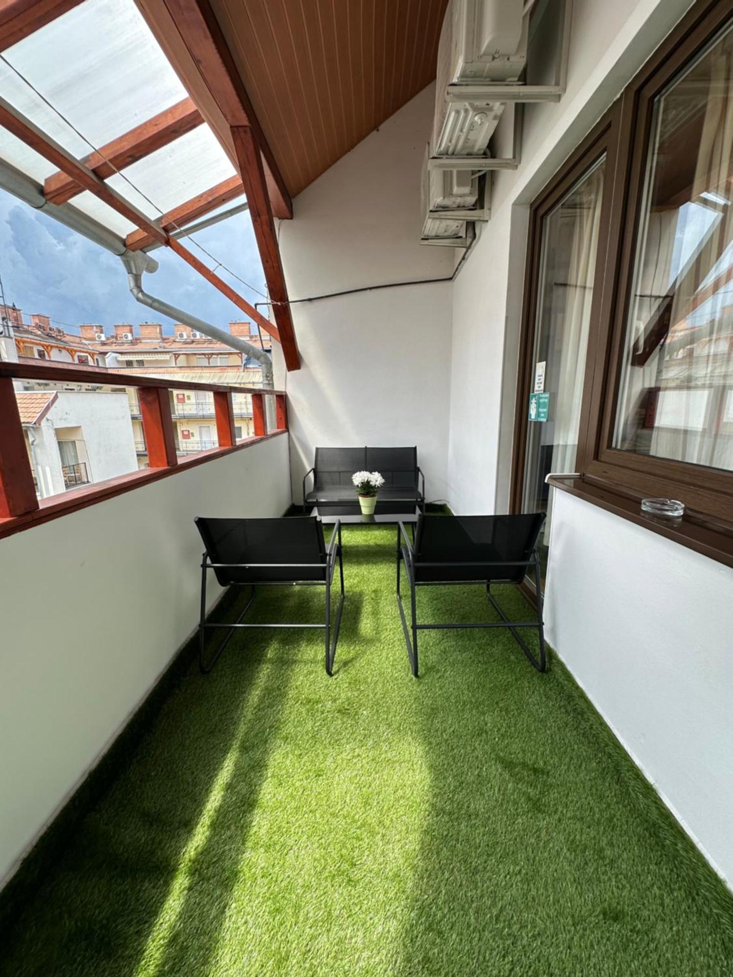 Centroom Apartment Budapest Esterno foto